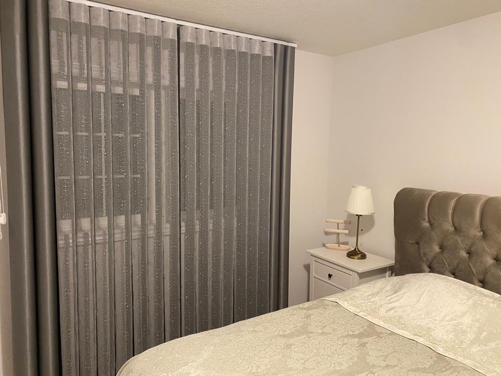 Vertical blind install 2